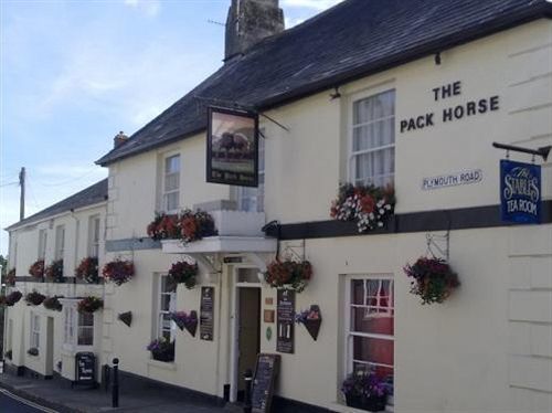The Pack Horse South Brent Exterior photo